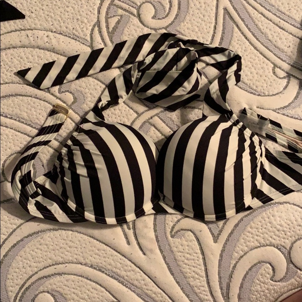 VS Bombshell Halter Swim Top